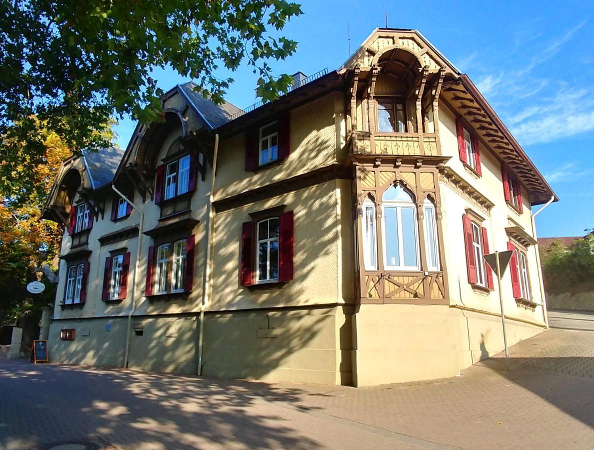 Privathotel Der Schwarze Herrgott No Tv Zellertal Exterior photo